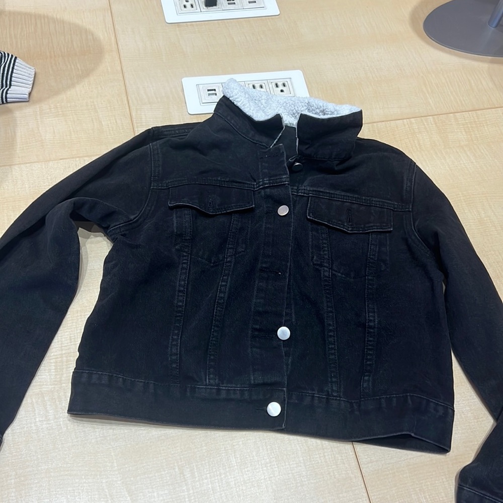 Shein Black Denim Jacket With White Fir Collar